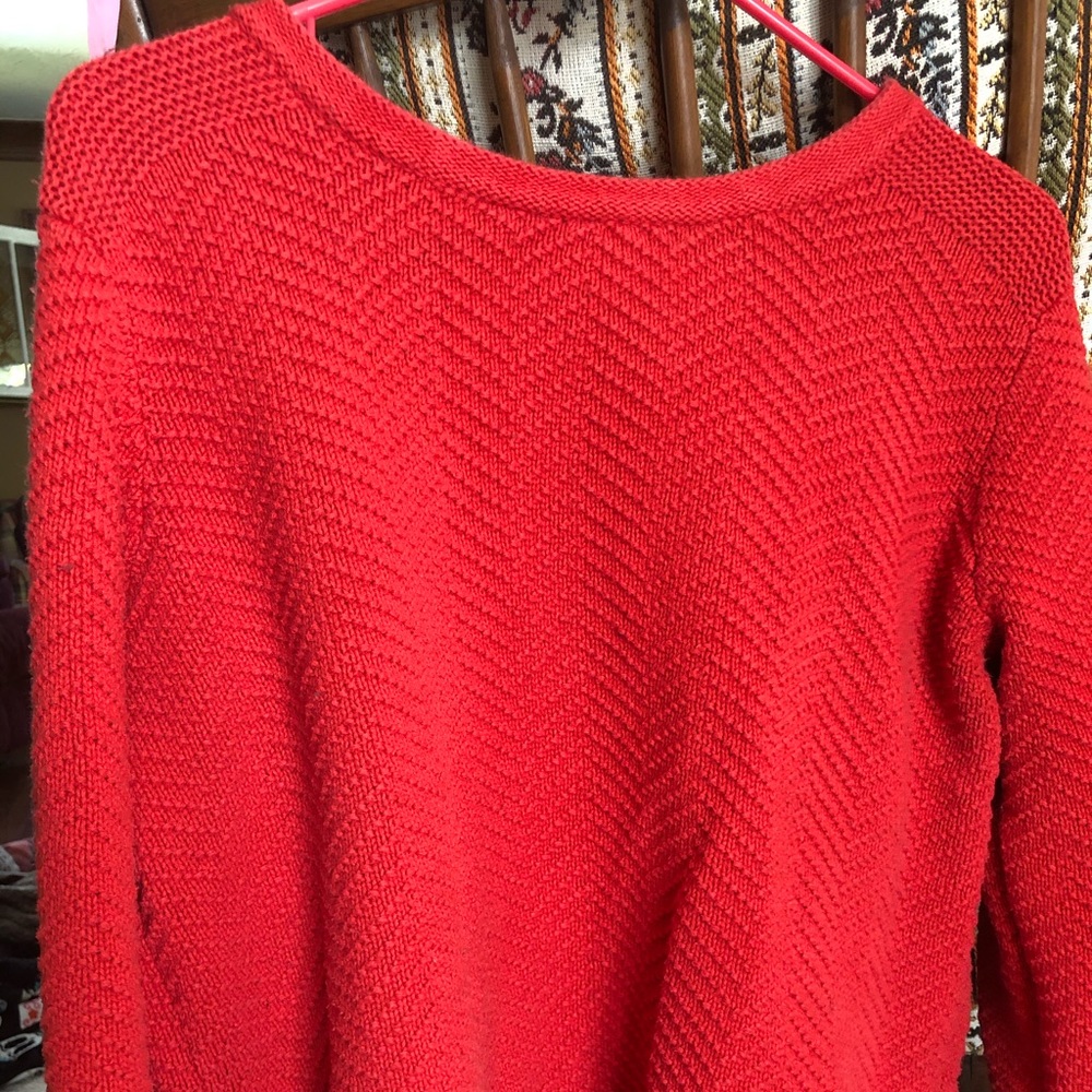 XL Old Navy Coral Sweater